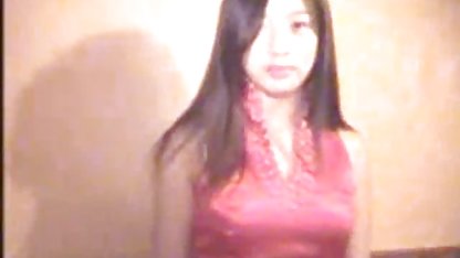 Sayang Rusia menemukan xxx indo mp4 majalah porno membelai vaginanya