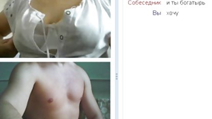Gadis itu bokep sma indo xxx memasukkan expander vagina pacar