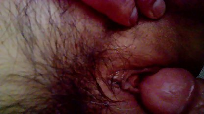 Wanita muda lesbian dengan indah mengunyah di kamar xxx indo seks