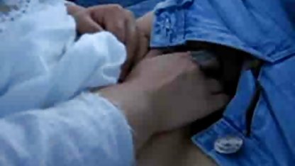 Gadis di stoking merah menonton indo sexy xxx porno dan memeknya