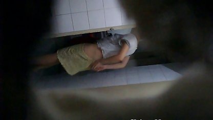 Dua gadis bercinta dengan anal indo xxx cowok di dapur