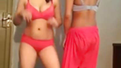 Brunette lembut menyiksa dirinya vagina dengan sex indo xxxn toy