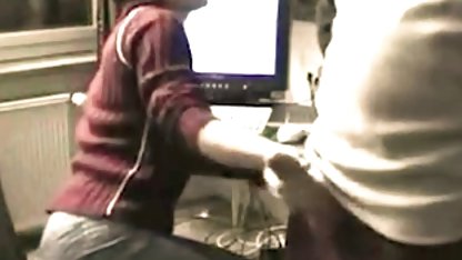 Cewek videoxxx artis indo berair akan bercinta sepenuh hati