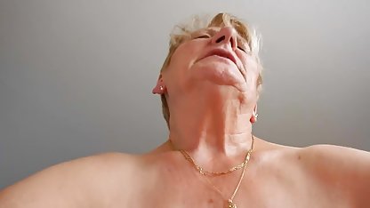 Sofa seks xxx indo webcam dengan seorang guru muda