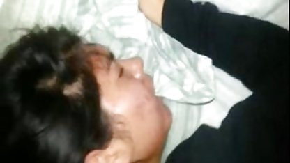 Wanita kulit hitam indo xxx porn cantik menyenangkan seorang pria karena dia tahu caranya