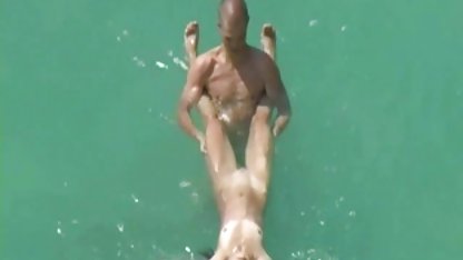 Bayi berfantasi dan masturbasi dengan xxx indo tube topi dildo