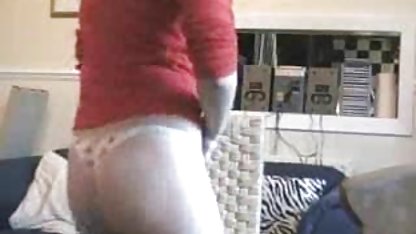 Binatang pirang tangan-terikat strapon pria indo hot porn terbelenggu