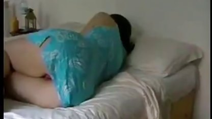 Film pendek dengan seorang hot indo porn gadis telanjang di atas skuter